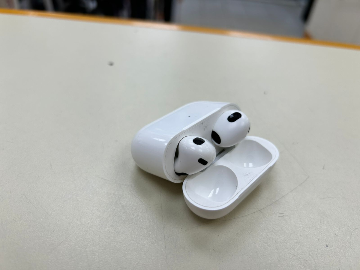 Наушники беспроводные Apple Airpods 3