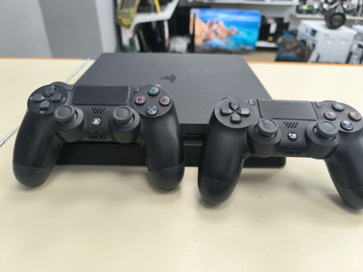 Игровая приставка PlayStation 4 Slim 1Tb