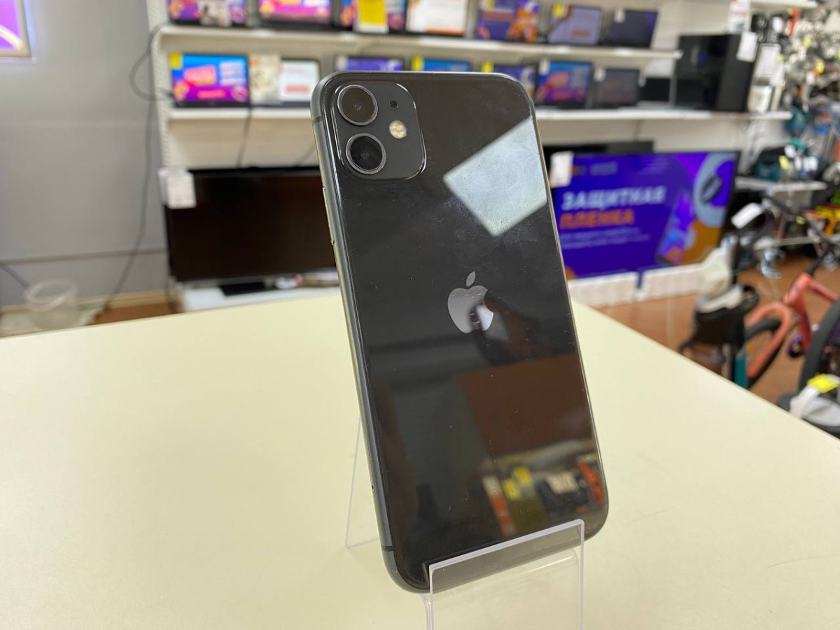 Смартфон Apple iPhone 11 64Gb