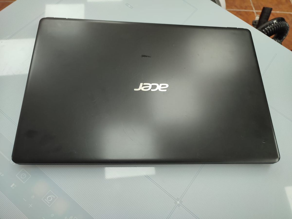 Ноутбук Acer; Core i3-1005G1, Intel UHD Graphics, 8 Гб, 256 Гб, Нет