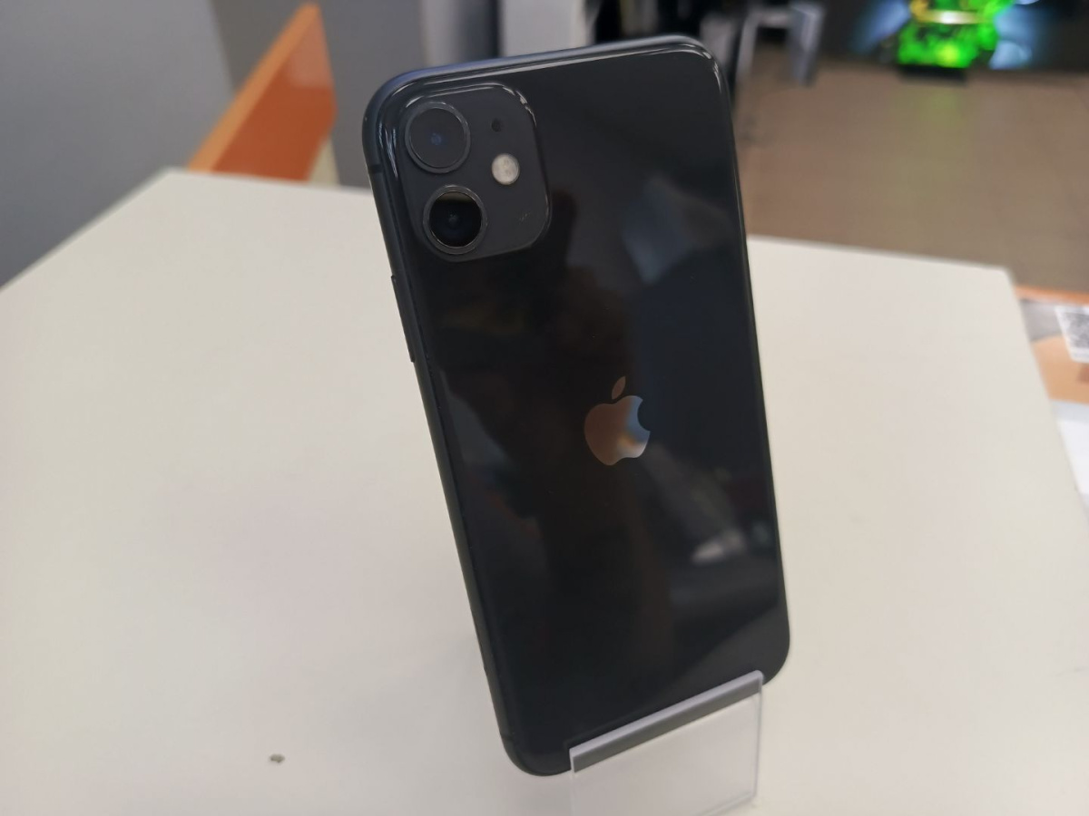 Смартфон Apple iPhone 11 128Gb