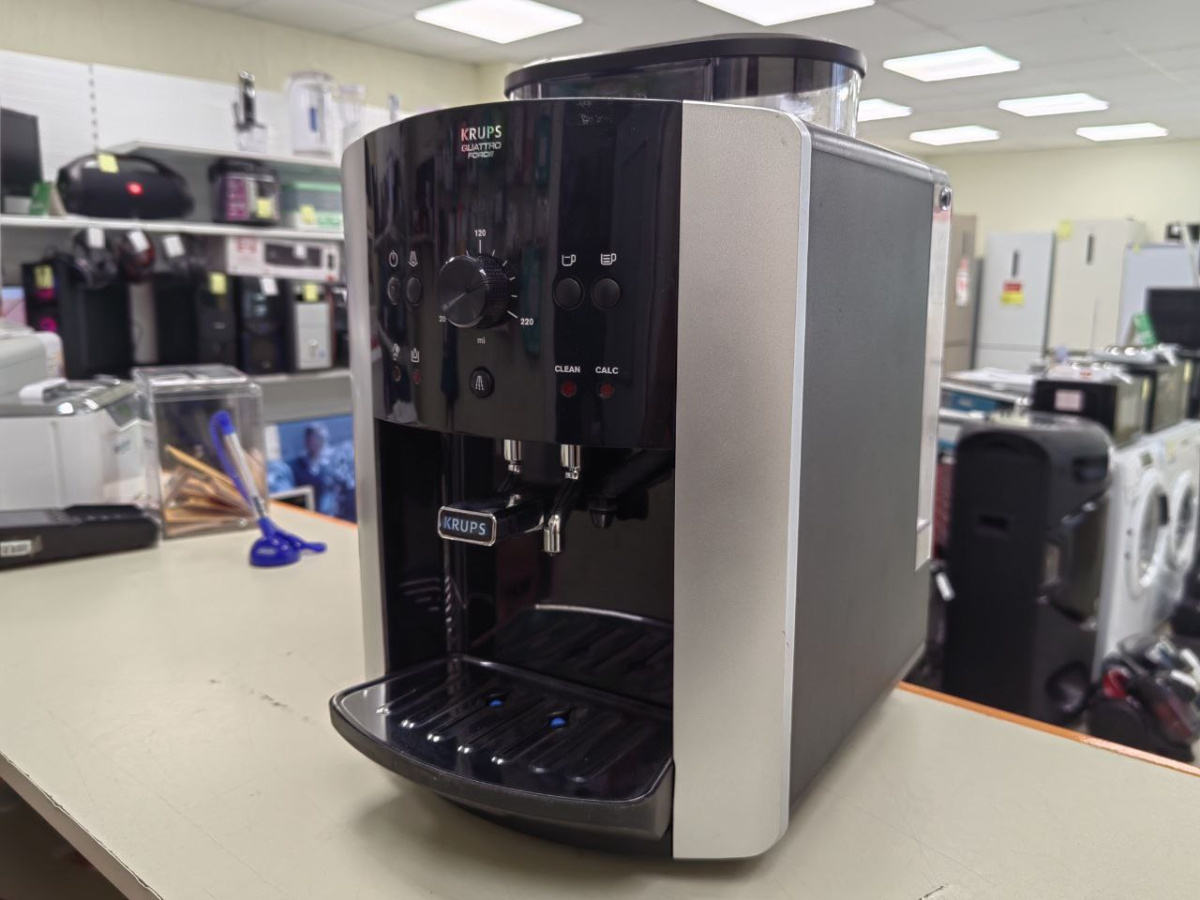 Кофемашина Krups ARABICA EA811810