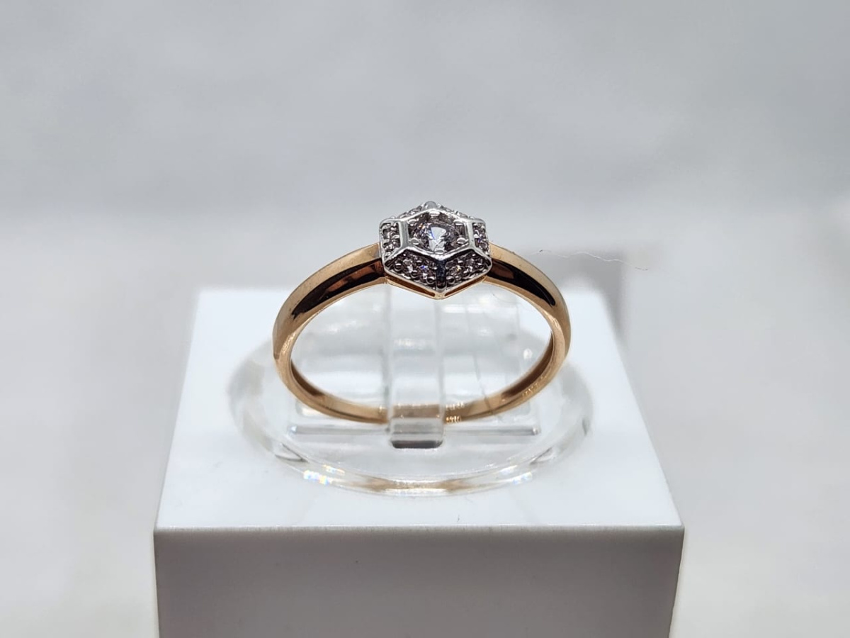 КОЛЬЦО С КАМНЯМИ (Au 585)