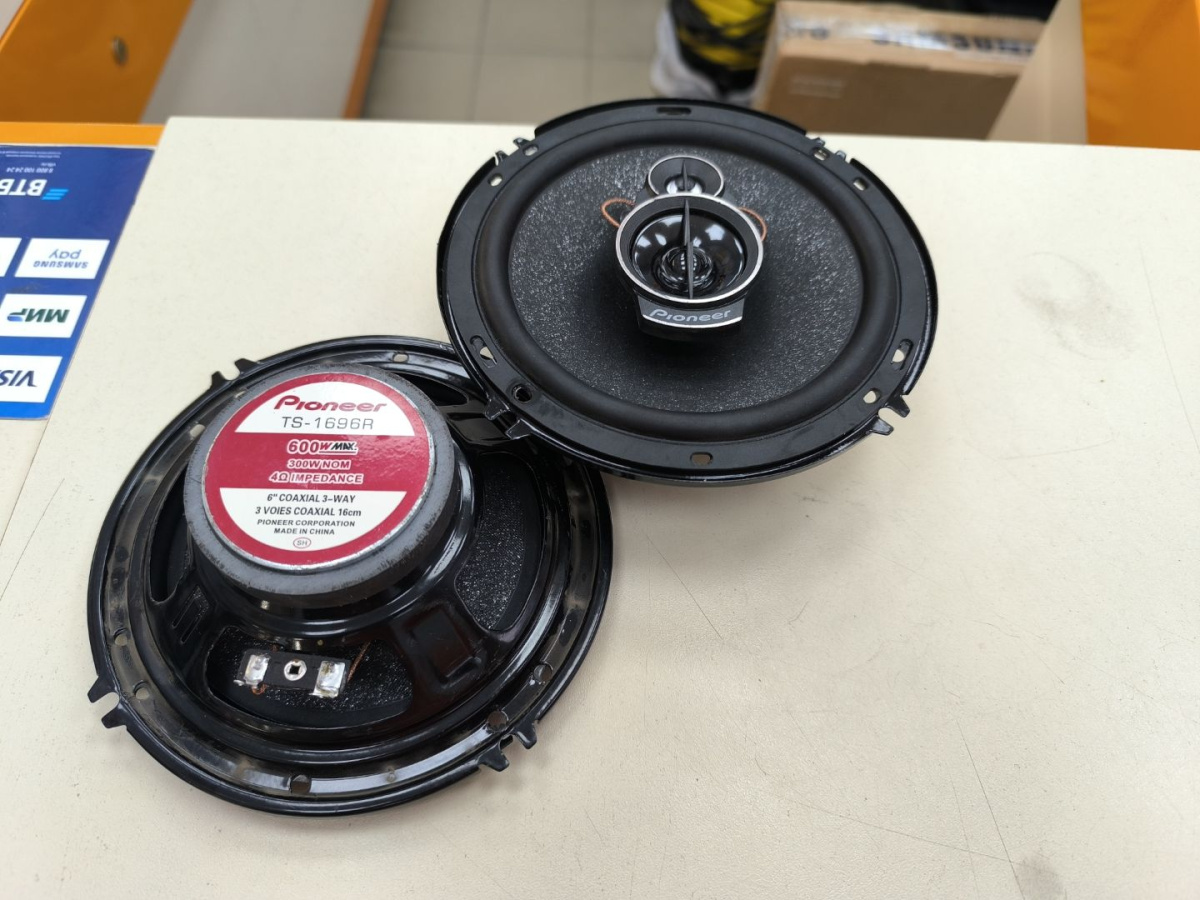 Автоакустика передняя Pioneer TS-1696R