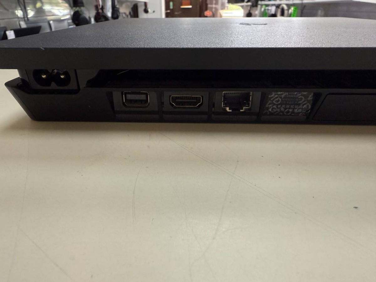 Игровая приставка PlayStation 4 Slim 1Tb