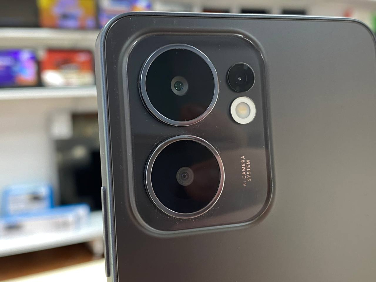 Смартфон Oppo Reno 13F 8/256