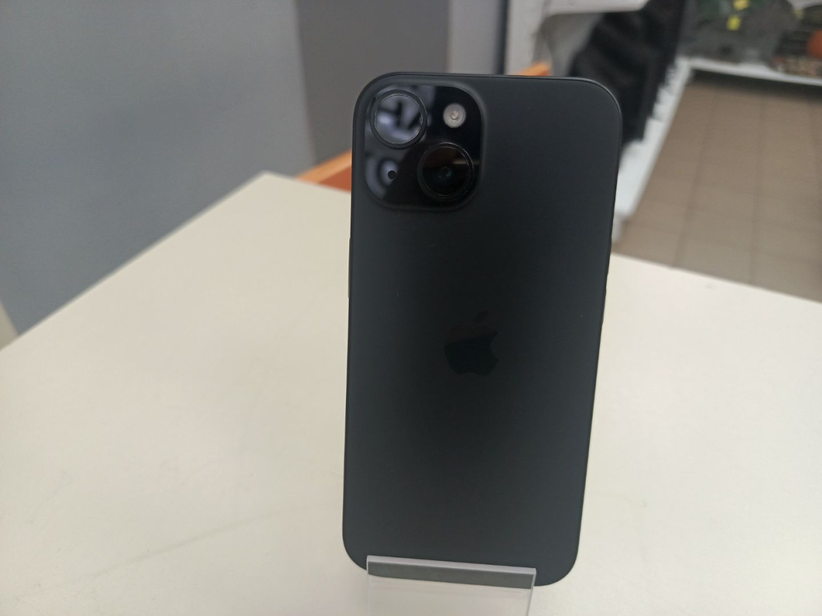 Смартфон Apple Iphone 15 128Gb