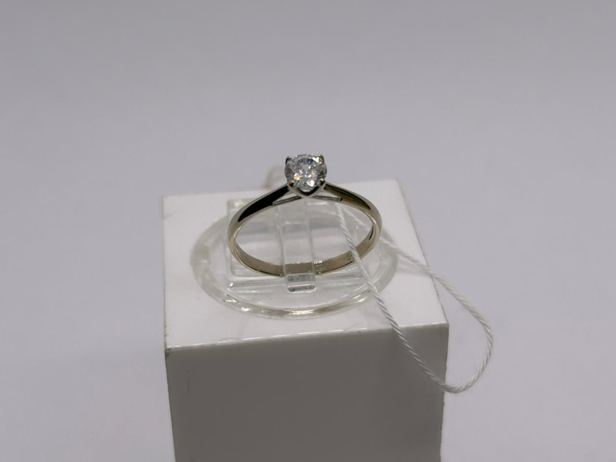 КОЛКМ585 КОЛЬЦО С КАМНЕМ (Au 585)