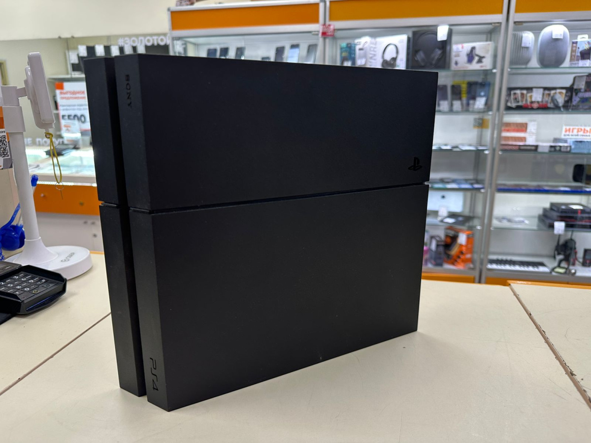 Игровая приставка PlayStation 4 FAT 500GB Игровая приставка PlayStation 4 FAT 500GB