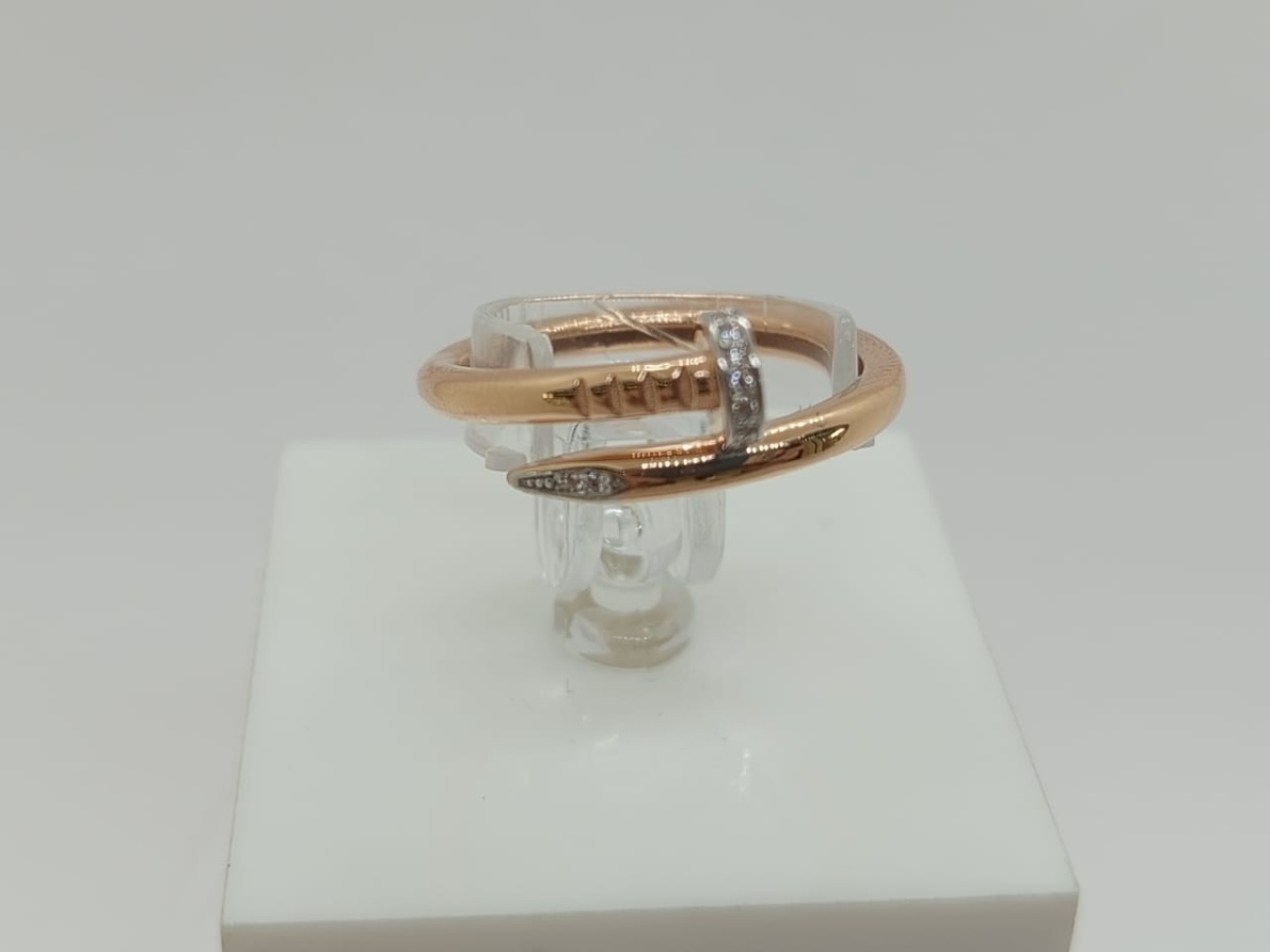 КОЛЬЦО С КАМНЯМИ (Au 585)