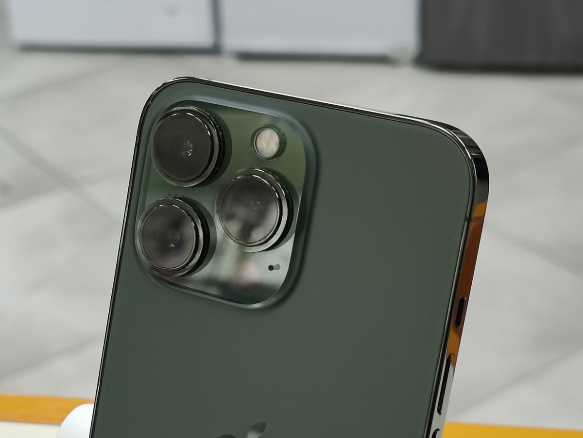 Смартфон Apple iPhone 13 Pro 128Gb