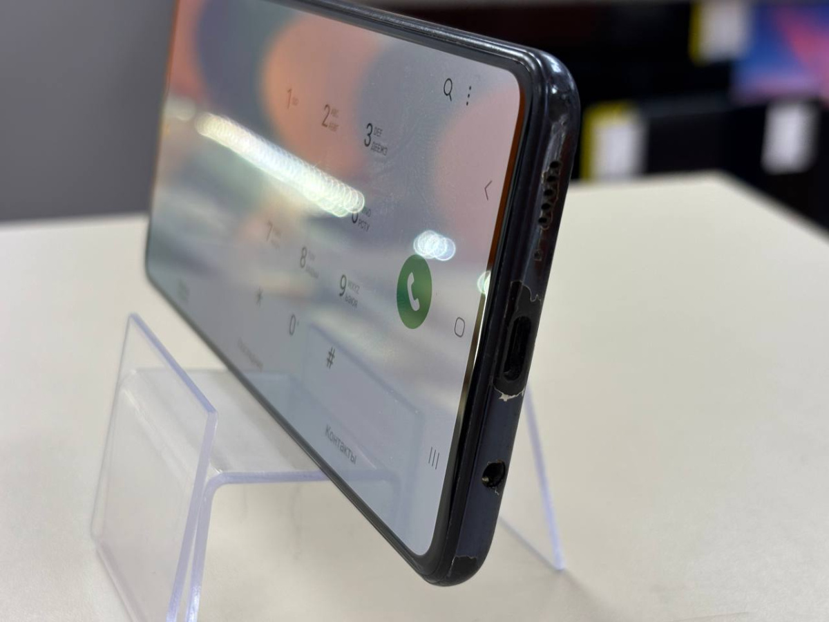 Смартфон Samsung Galaxy A51 4/64