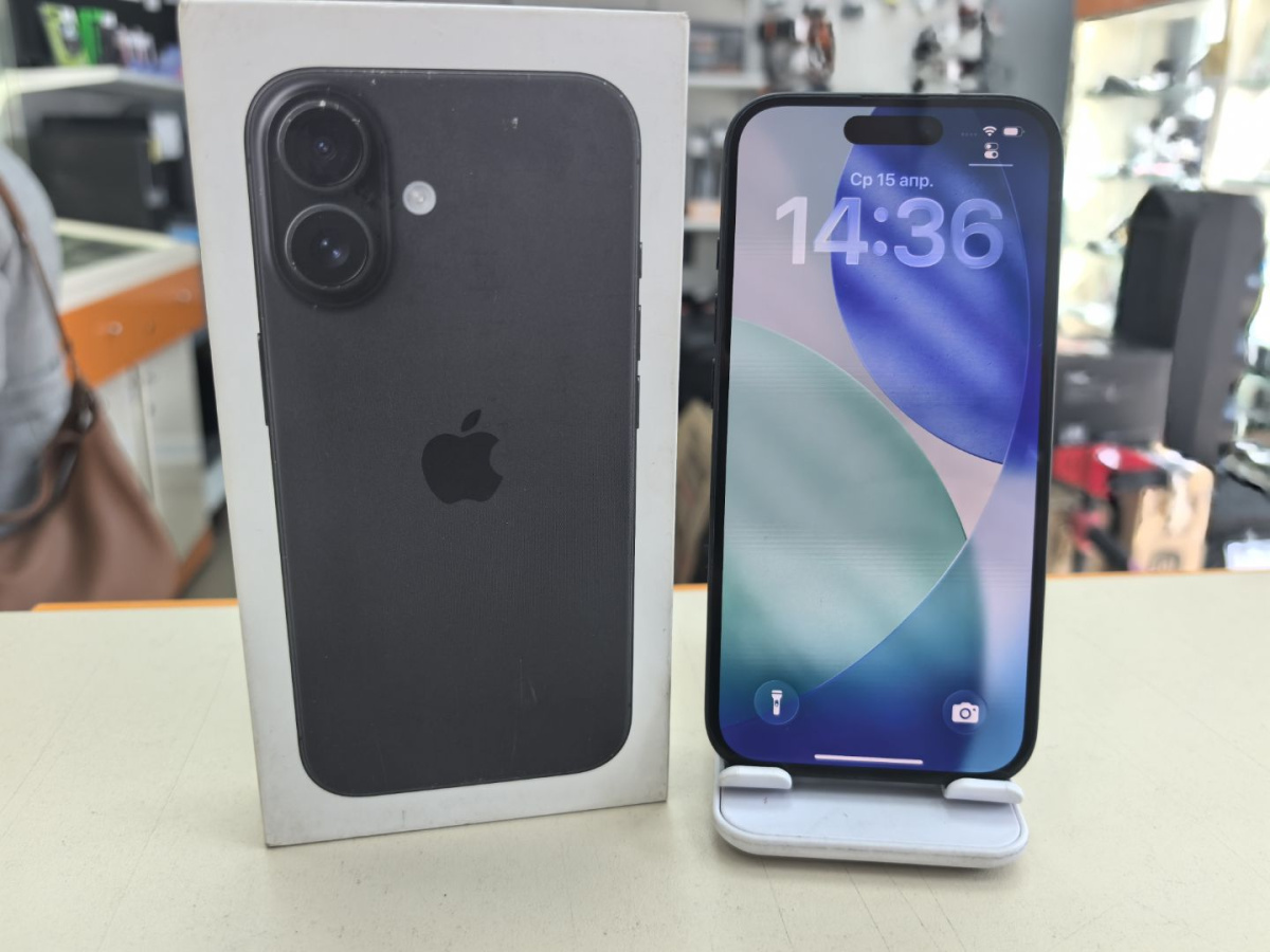 Смартфон Apple Iphone 16 128Gb