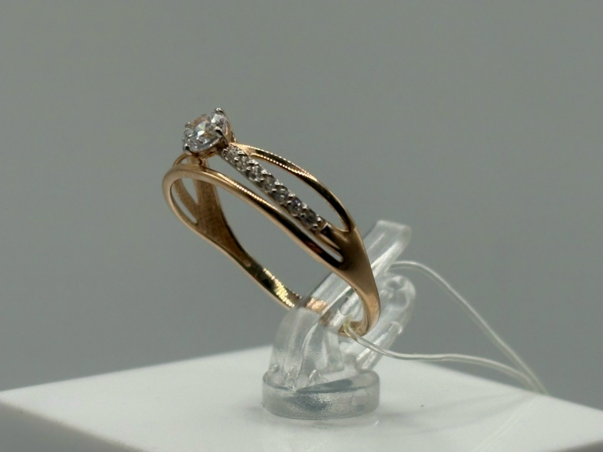 КОЛЬЦО С КАМНЯМИ (Au 585)