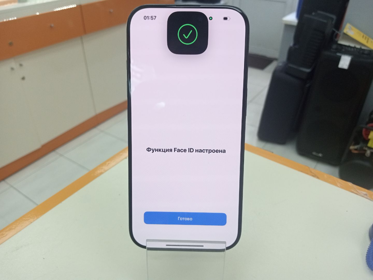 Смартфон Apple iPhone 16 Pro 128Gb eSIM
