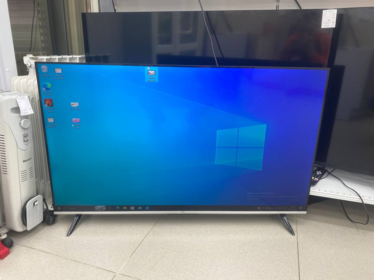 LED Телевизор TCL 50P737