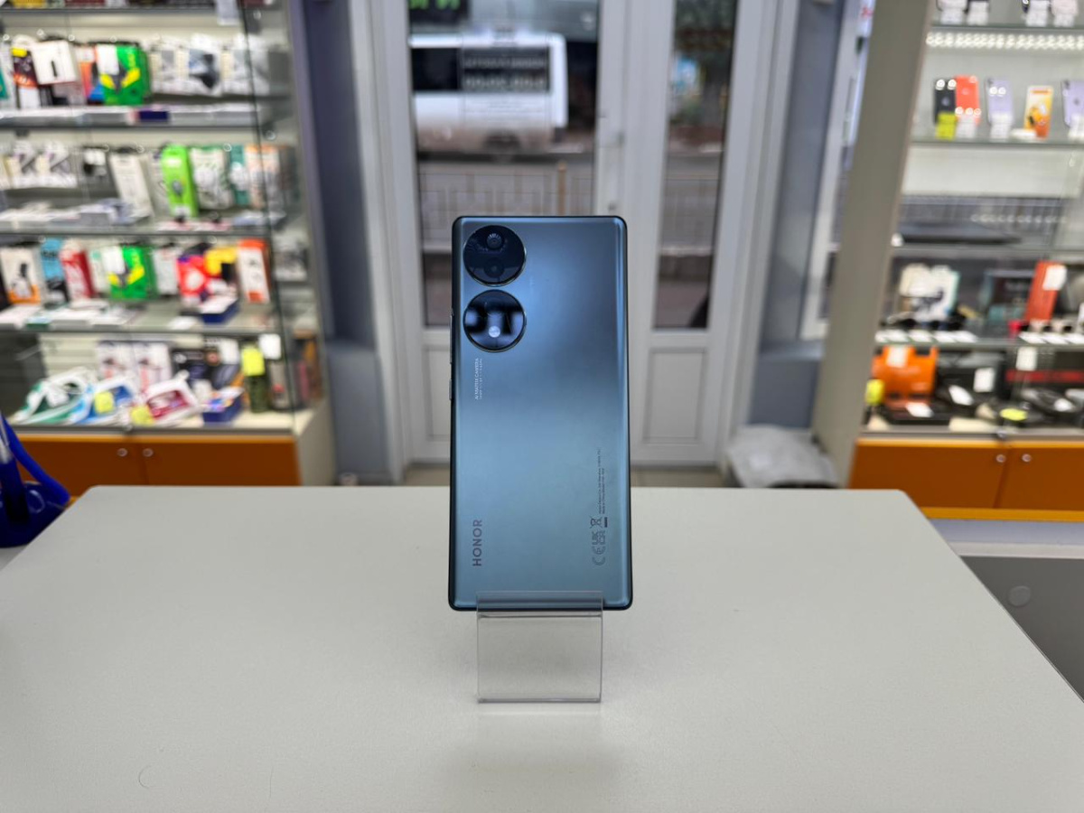 Смартфон Honor 70 8/128