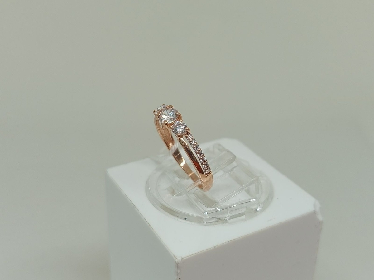 КОЛКМИ585 КОЛЬЦО С КАМНЯМИ (Au 585)