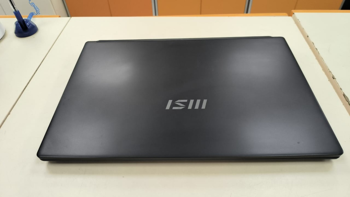 Ноутбук MSI modern 15 b11m-0003xru; I3-1115G4, Intel UHD Graphics, 8 Гб, 256 Гб, Нет