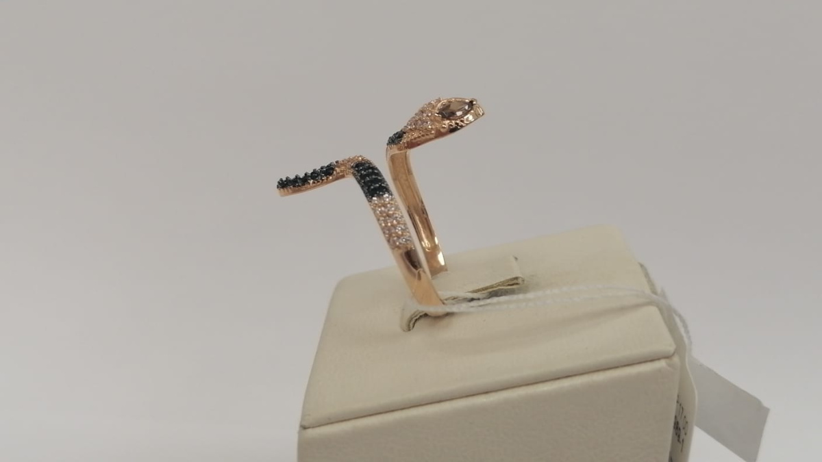 КОЛЬЦО С КАМНЯМИ (Au 585)