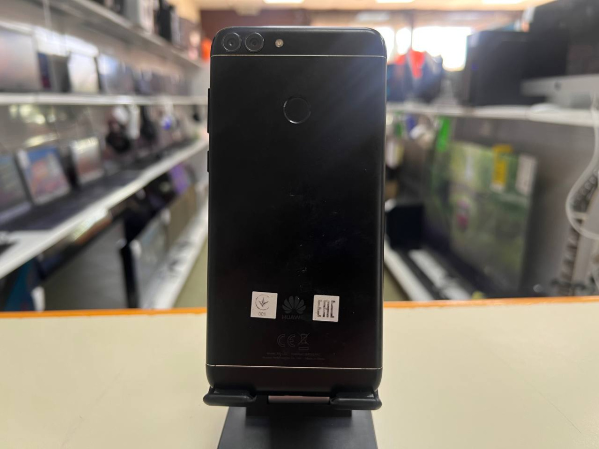 Смартфон Huawei P Smart 2019 3/32