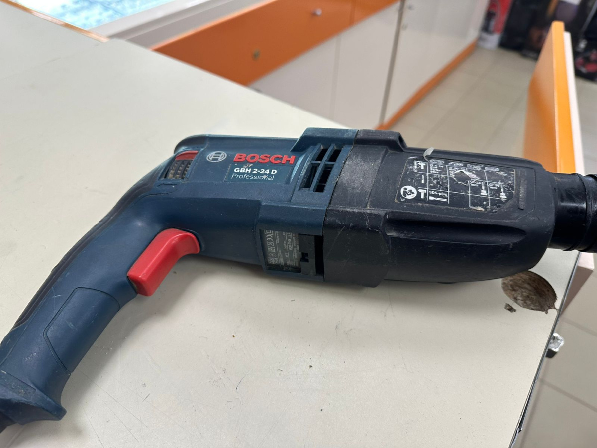 Перфоратор Bosch GBH 2-24 DRE