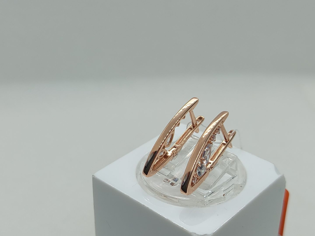 СКМИ585 СЕРЬГИ С КАМНЯМИ (Au 585)