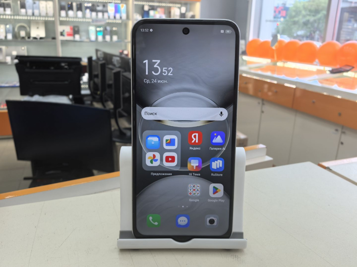 Смартфон Tecno SPARK 30C 6/128