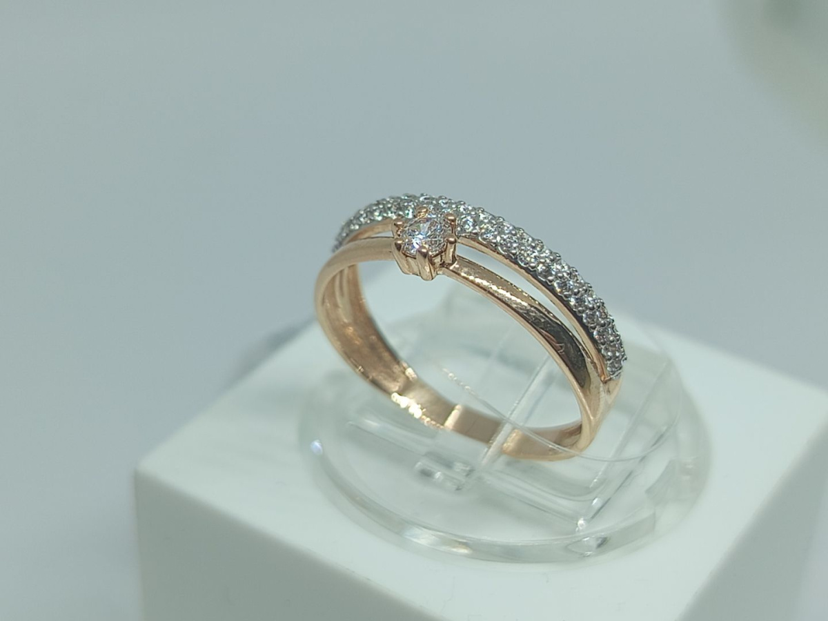 КОЛЬЦО С КАМНЯМИ (Au 585)