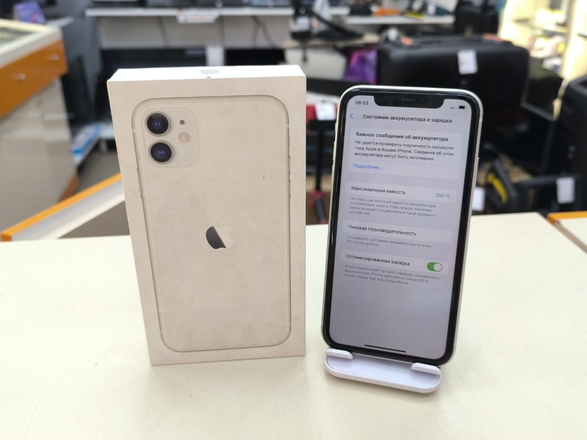 Смартфон Apple iPhone 11 64Gb