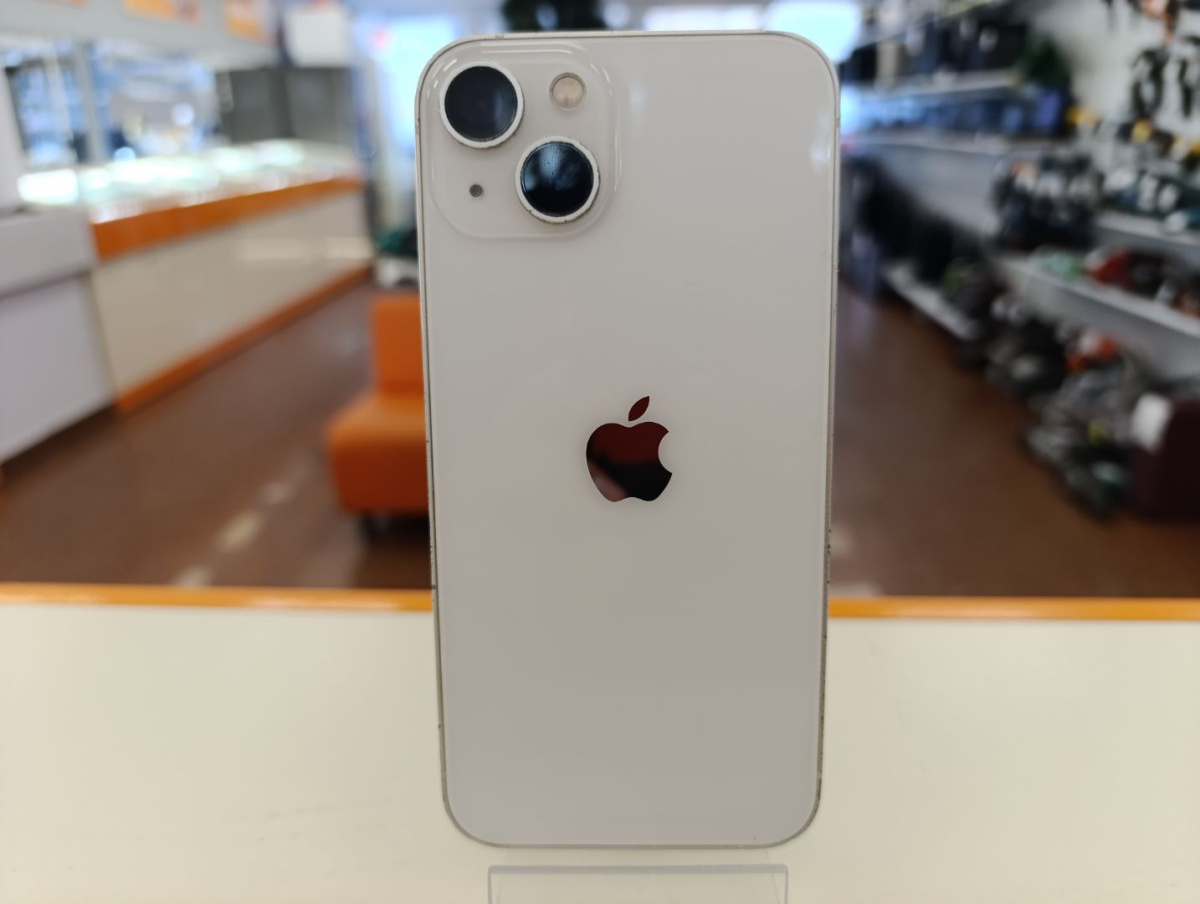 Смартфон Apple iPhone 13 128Gb