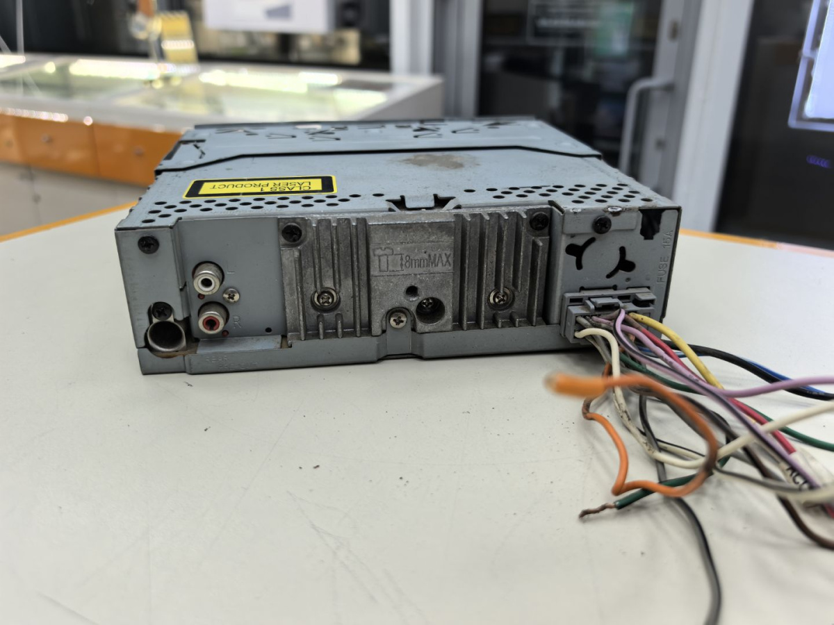 Автомагнитола Panasonic CQ-C1303W