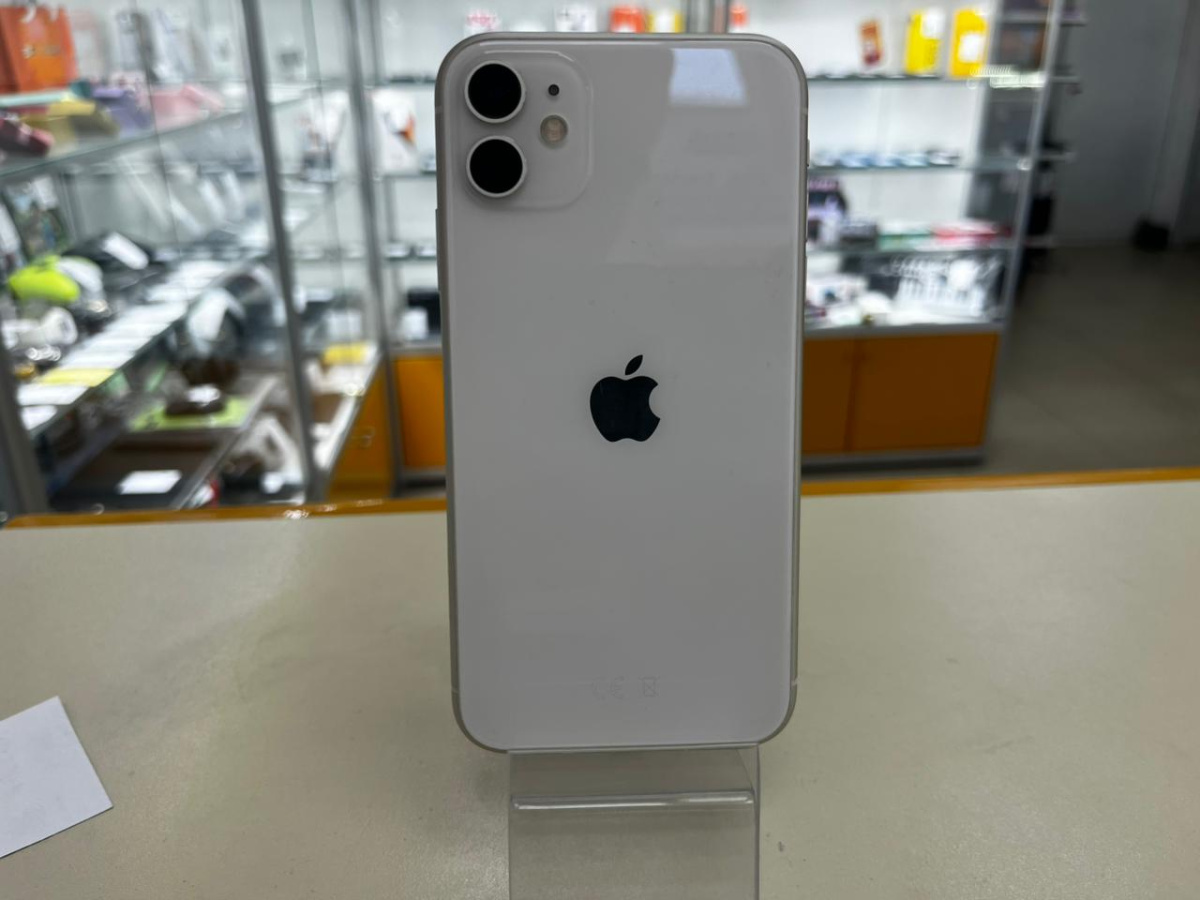 Смартфон Apple iPhone 11 128Gb