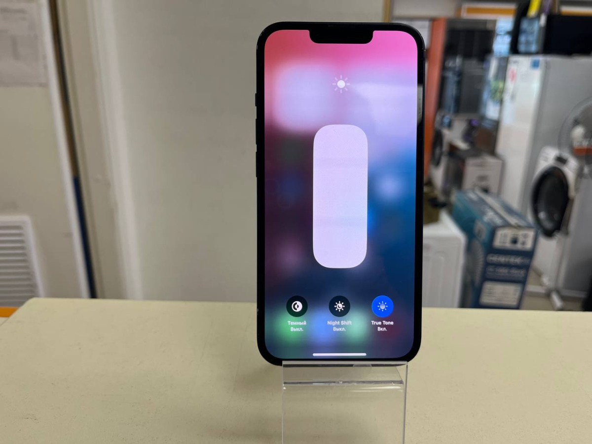 Смартфон Apple iPhone 13 128Gb