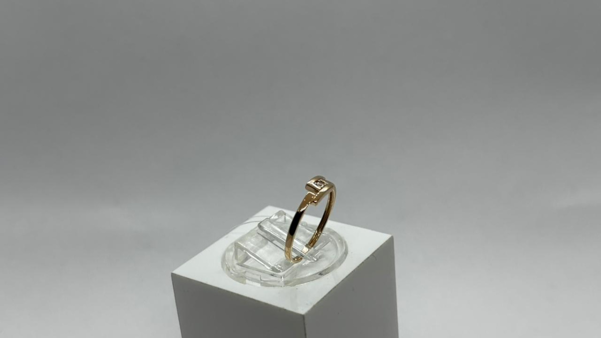 КОЛЬЦО С КАМНЕМ (Au 585)