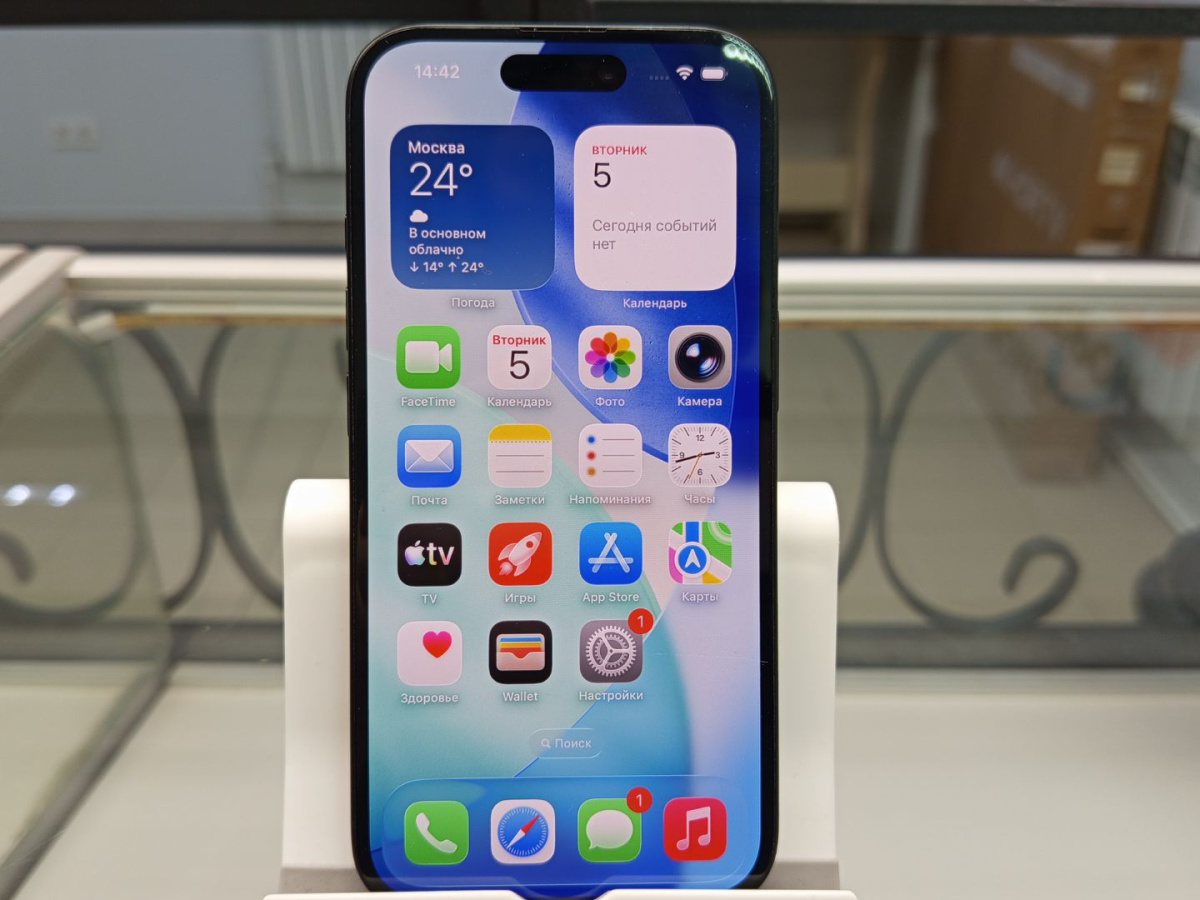 Смартфон Apple Iphone 16 128Gb