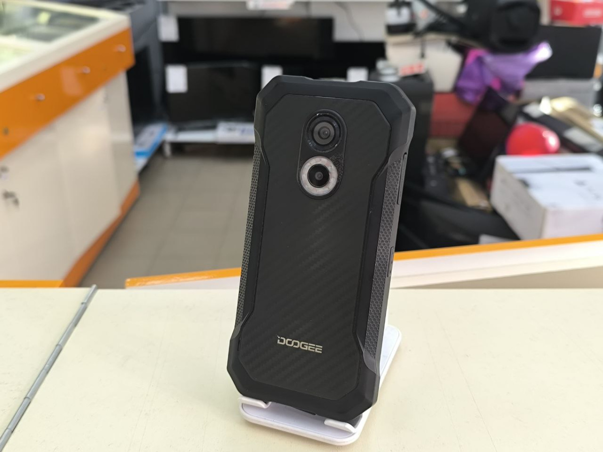 Смартфон Doogee S61Pro 6/128