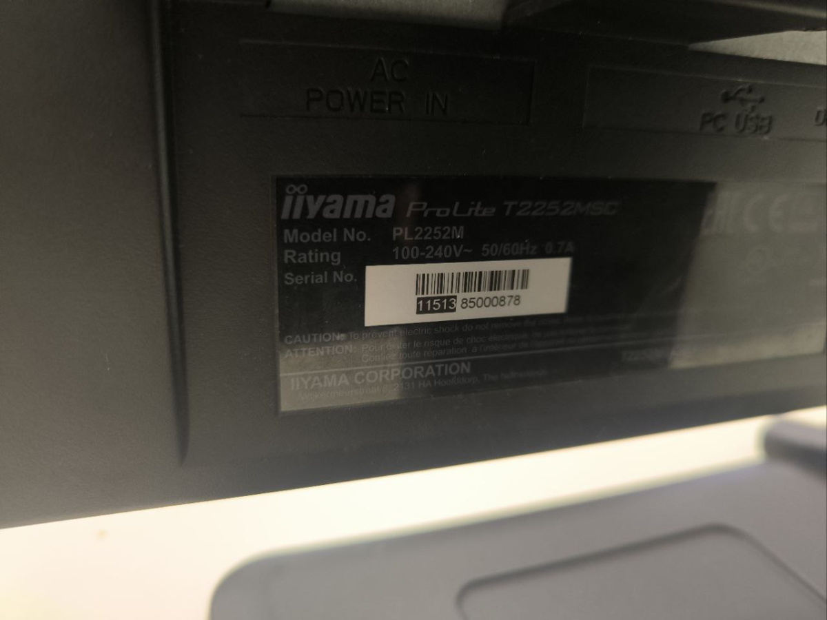 Монитор IIyama ProLite T2252MSC