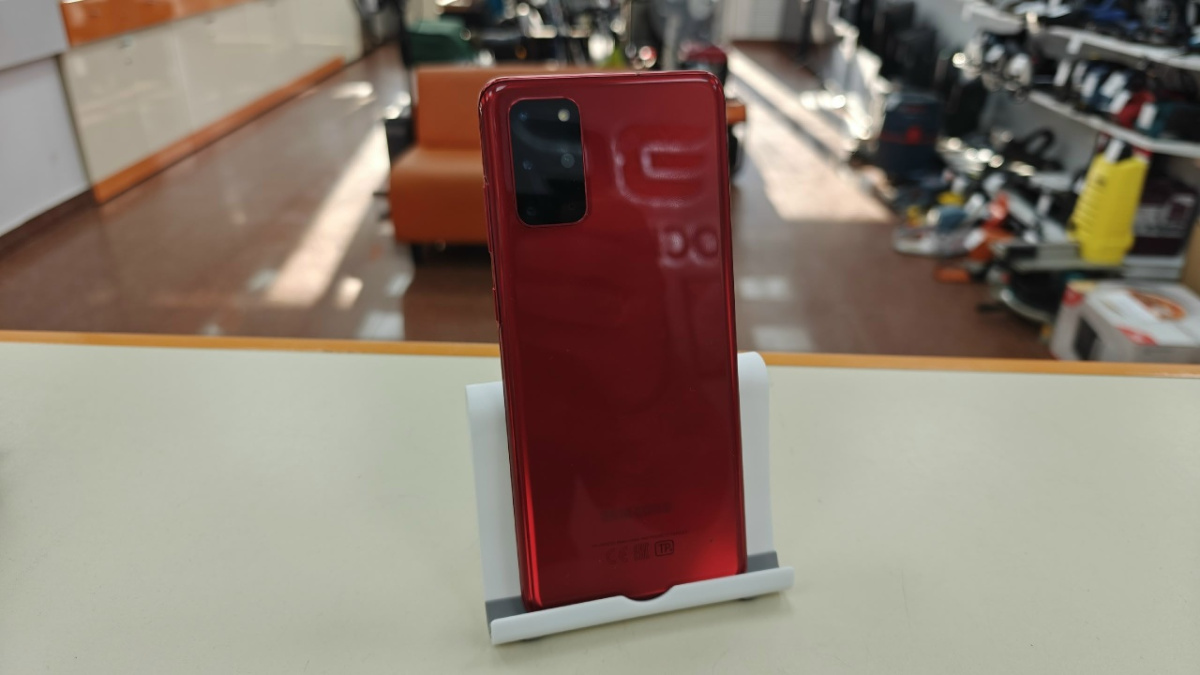 Смартфон Samsung Galaxy S20 Plus