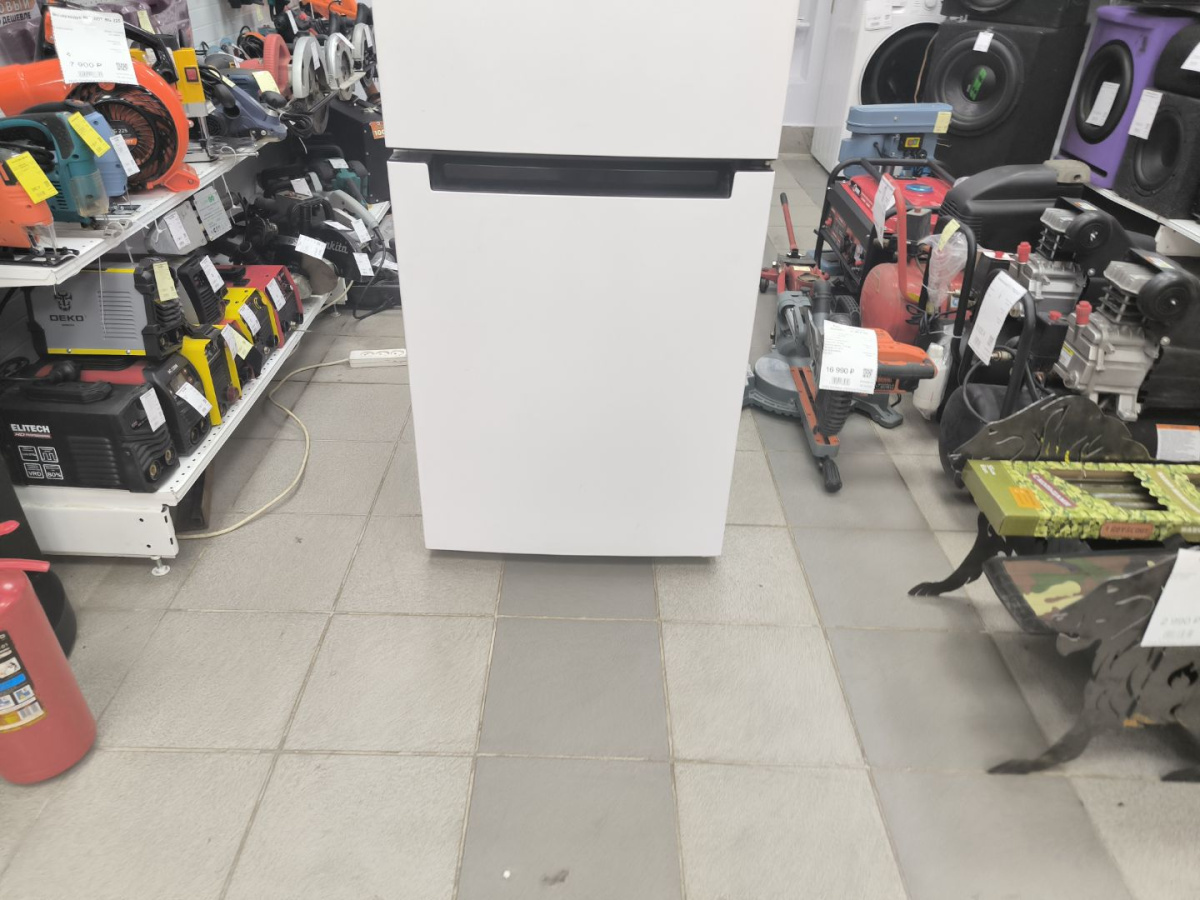 Холодильник Indesit ds318w;