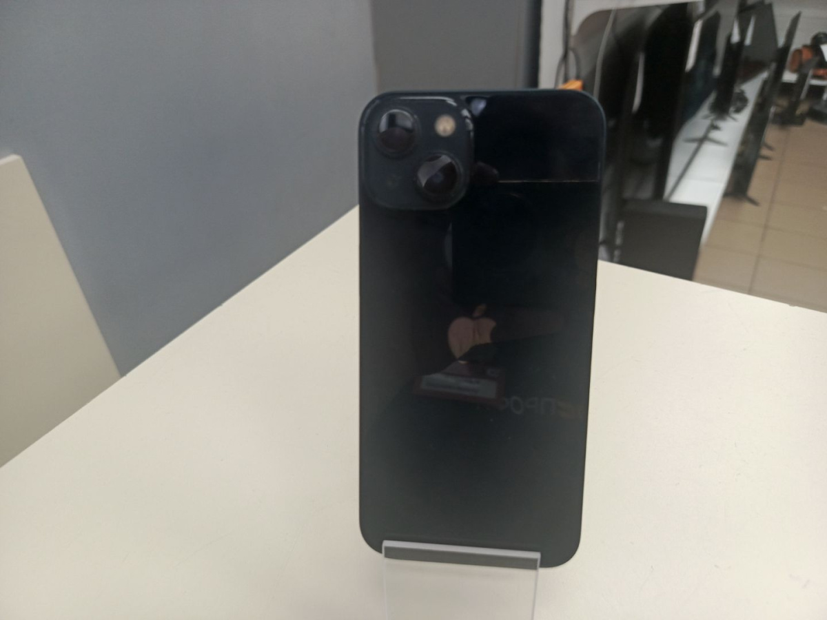 Смартфон Apple iPhone 13 128Gb
