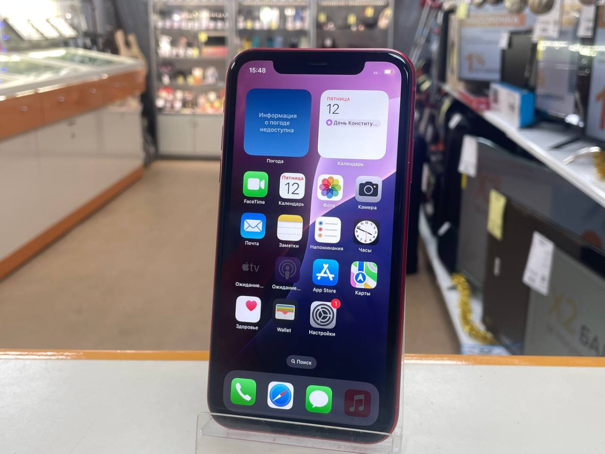 Смартфон Apple iPhone 11 64Gb