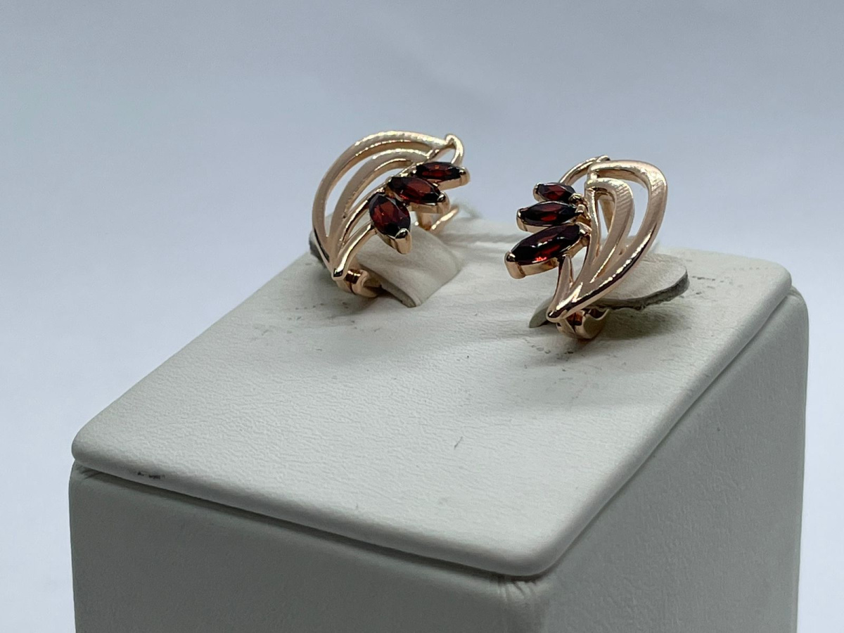 СКМИ585 СЕРЬГИ С КАМНЯМИ (Au 585)