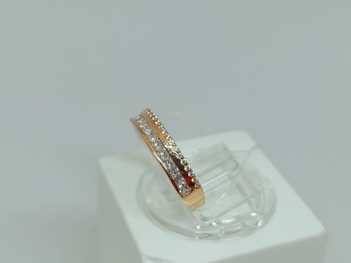 КОЛЬЦО С КАМНЯМИ (Au 585)