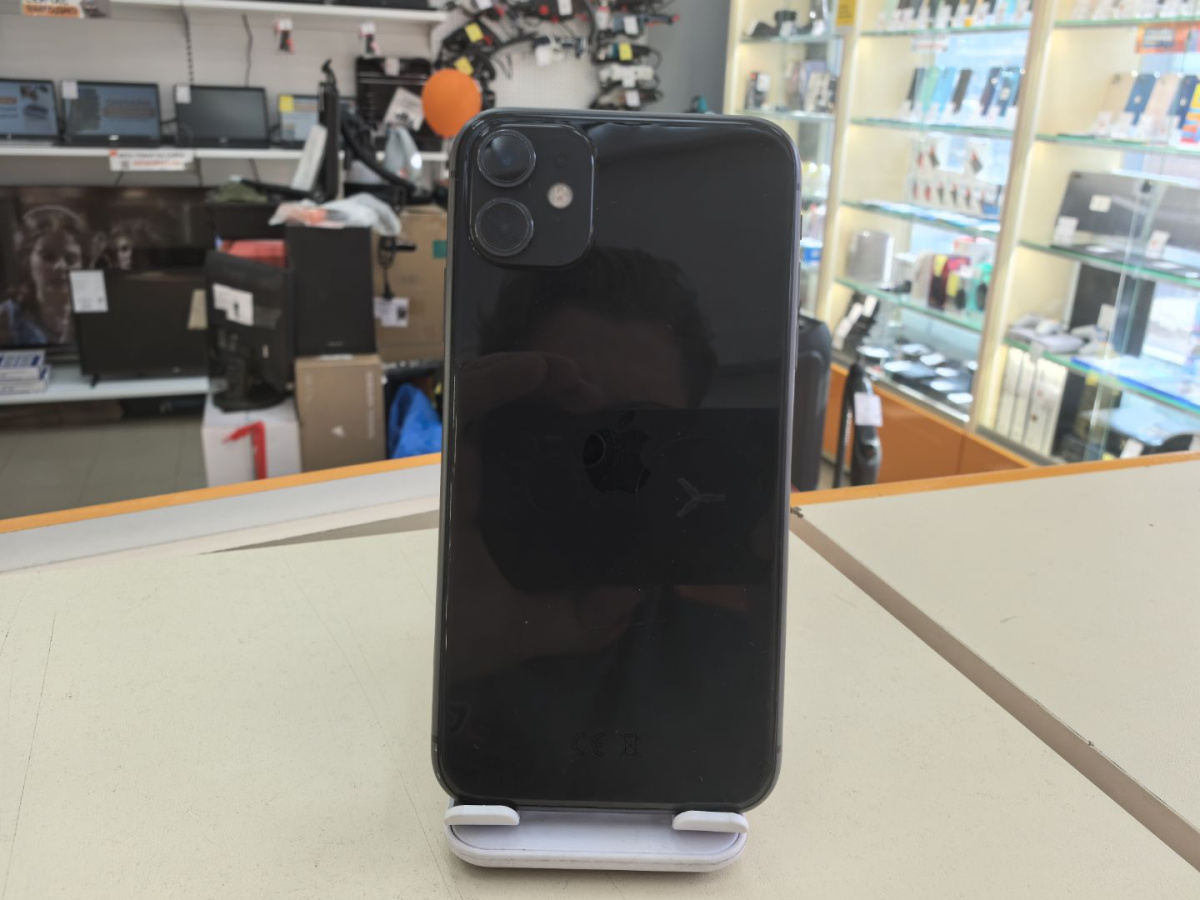 Смартфон Apple iPhone 11 64Gb