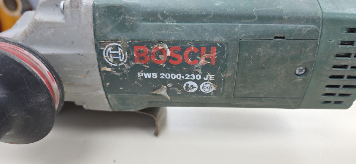 Угловая шлифмашина Bosch PWS 2000-230 JE