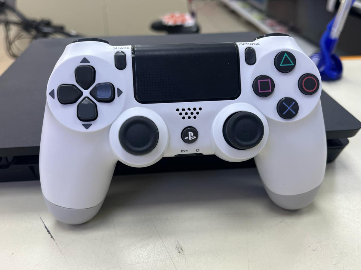 Игровая приставка PlayStation 4 Slim 500GB