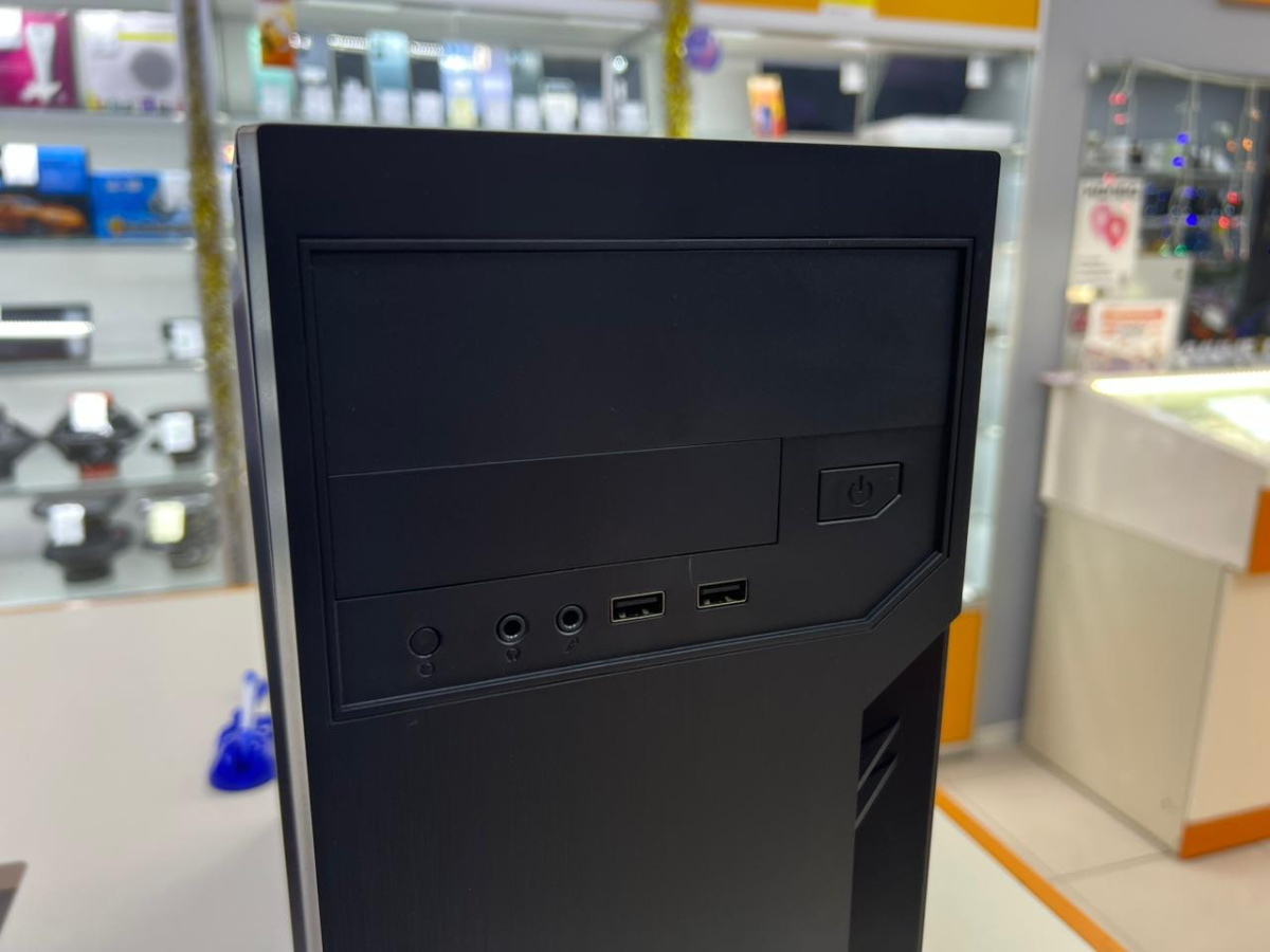 Системный блок Noname No Model; Core I3-12100F, Intel UHD Graphics 730, 16 Гб, 240 Гб, Нет