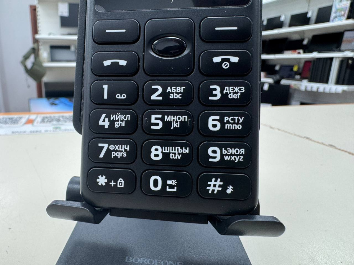 Мобильный телефон BQ Strike A12