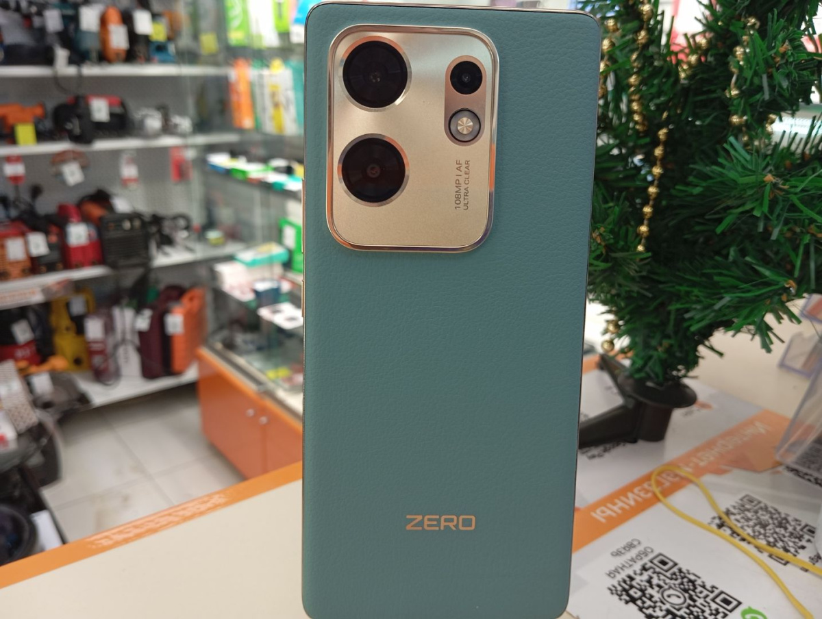 Смартфон Infinix ZERO 30 4G 8/256